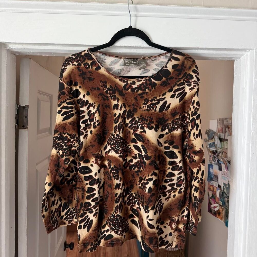 Jane Ashley vintage leopard print 100% cotton shirt